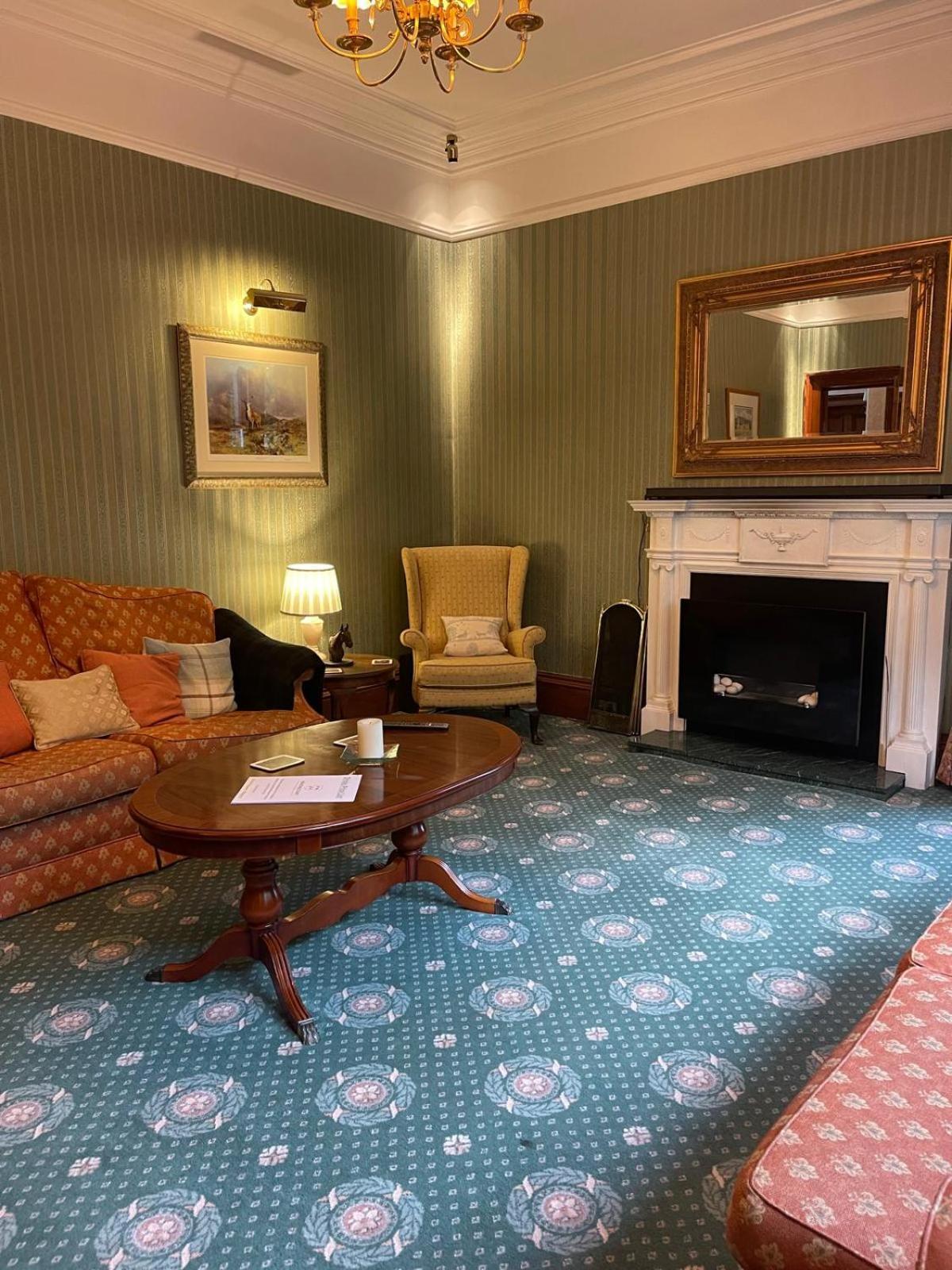 Ravenscourt House, Guest House Grantown-on-Spey Экстерьер фото
