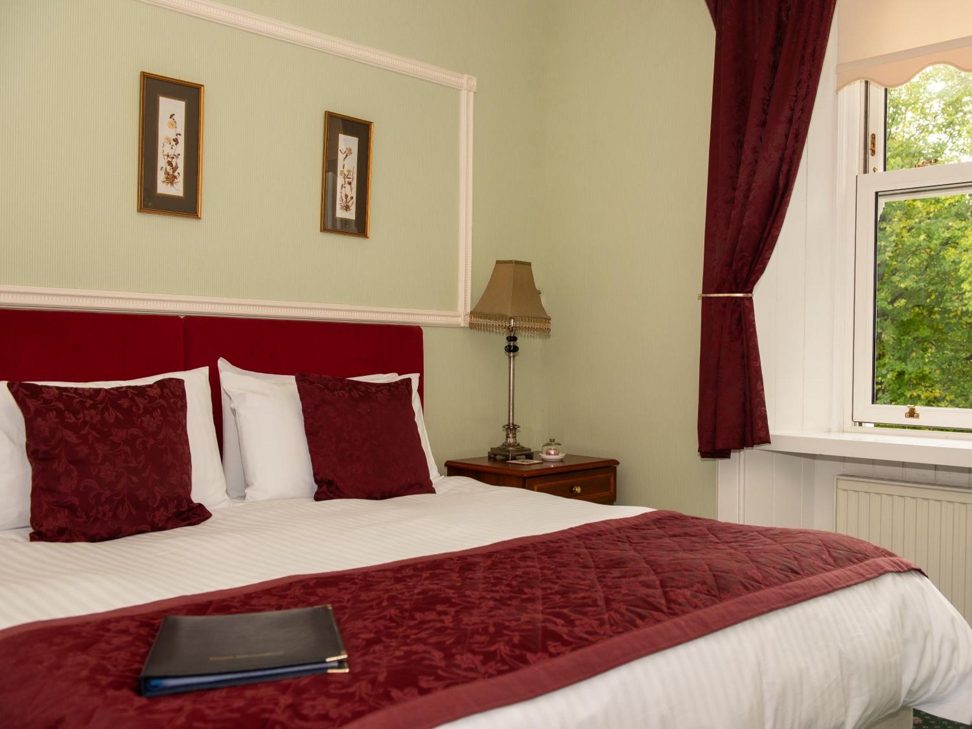 Ravenscourt House, Guest House Grantown-on-Spey Экстерьер фото